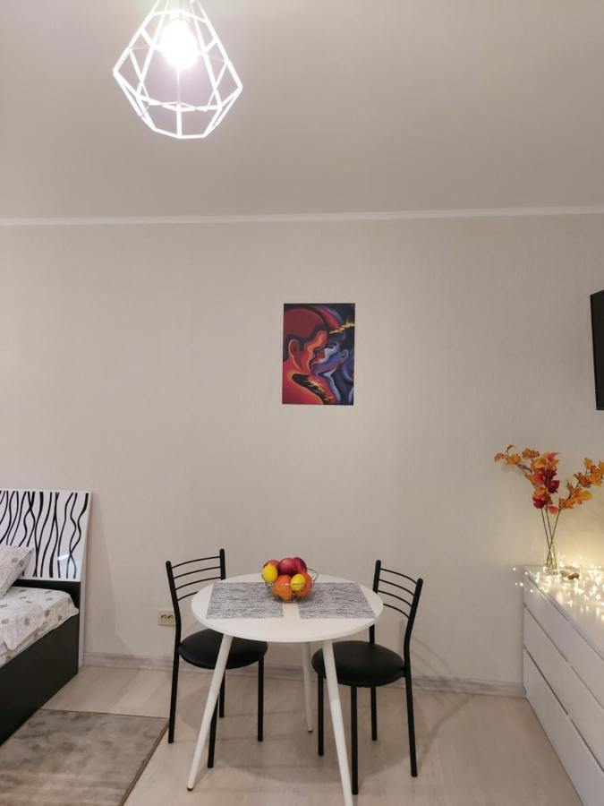 Апартаменти Комфорт Таун Kiev Exterior foto